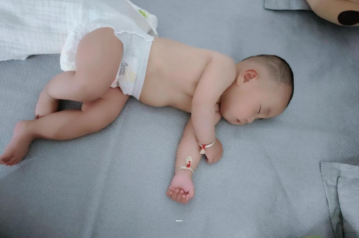 博罗宝宝为什么不说话